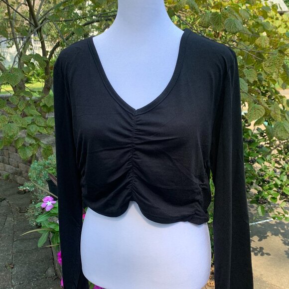 ASOS Daisy Street Crop Top with Ruching - Picture 3 of 15